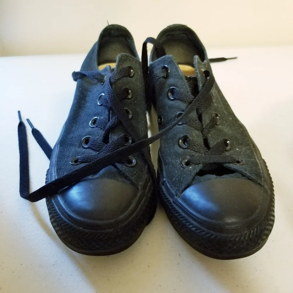 Kids Converse Black All Star Low Top Sneaker Youth Boys Girls Unisex Size 3
